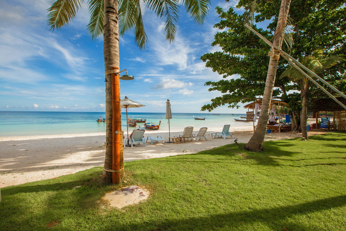 beach and garden at mali